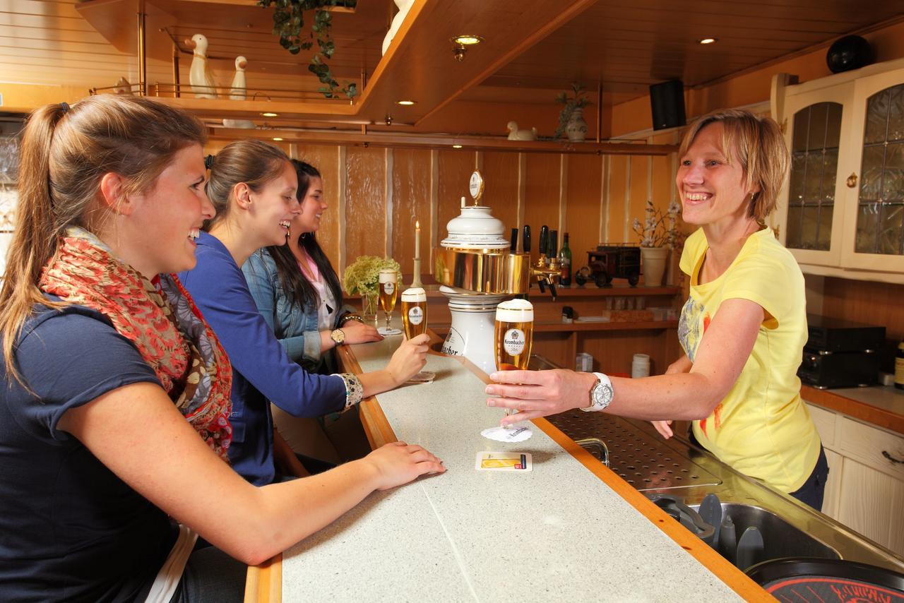 Gasthaus Mester Oedingen ภายนอก รูปภาพ